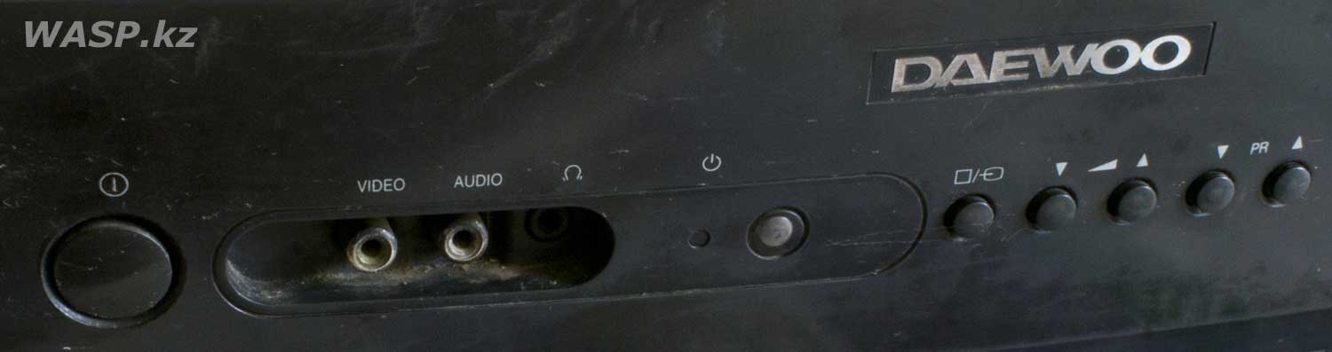 Daewoo 20T1 органы управления на телевизоре Daewoo 20T1 органы управления на телевизоре