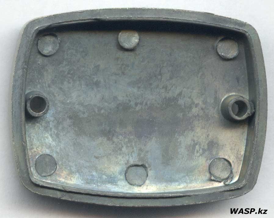 QuanAn QA-883 задняя крышка камеры, снимаем QuanAn QA-883 задняя крышка камеры, снимаем