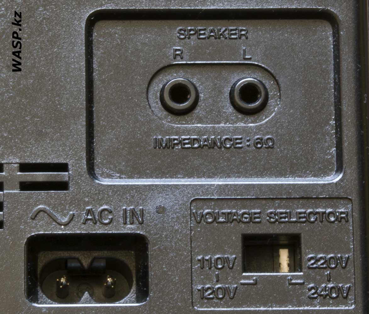 SONY CFS-W475S разъемы на задней панели SONY CFS-W475S разъемы на задней панели