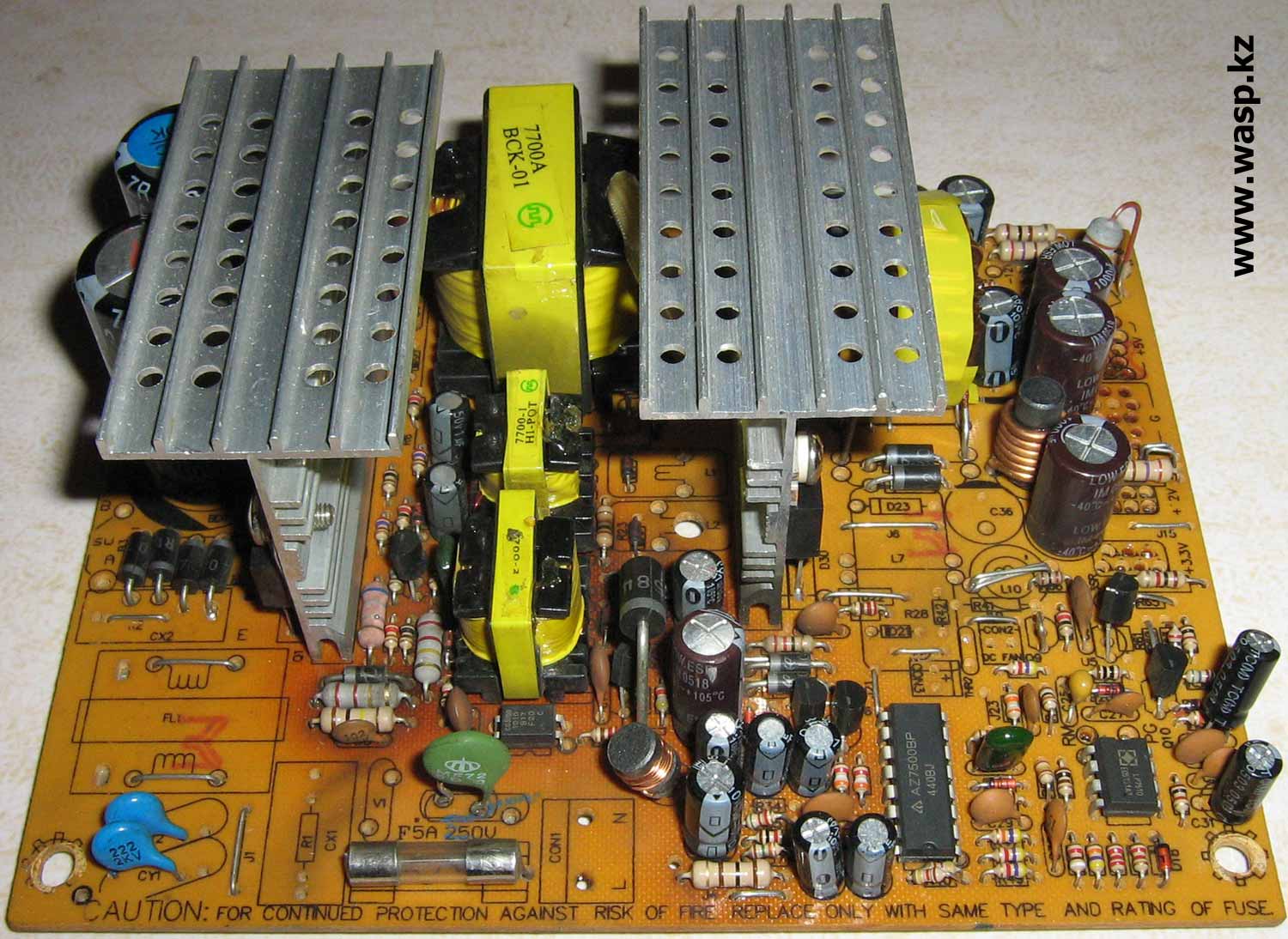 KY-2102 REV:1.7-1102 плата в блоке питания ATX-300W P4 KY-2102 REV:1.7-1102 плата в блоке питания ATX-300W P4