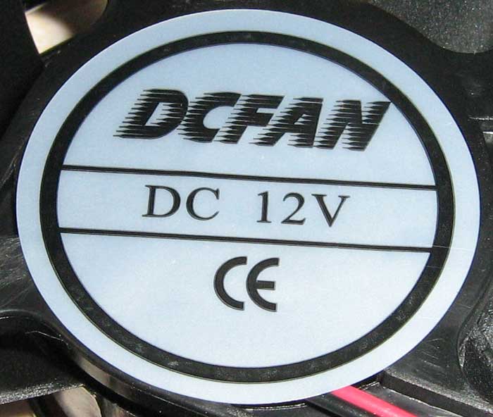 вентилятор DCFAN 140 мм в БП Crown CM-PS600 Super вентилятор DCFAN 140 мм в БП Crown CM-PS600 Super