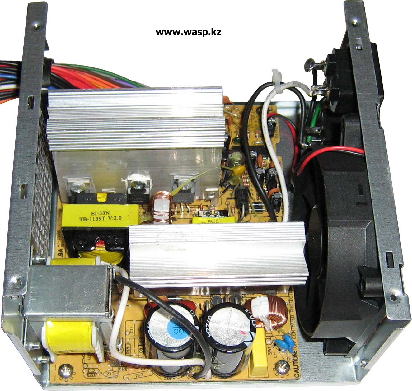 схема Superfox HT-330WNEA Superfox HT-330WNEA 230W ATX12V схема
