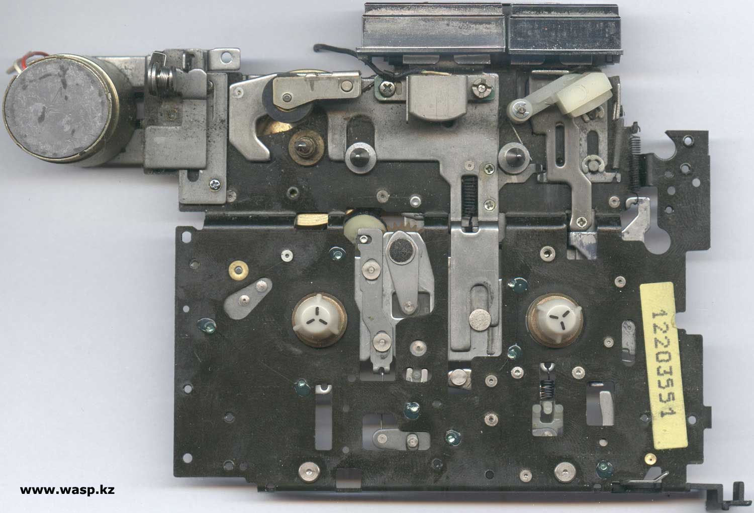 чертеж и устройство ЛПМ на диктофон Sanyo TRC 2450 чертеж и устройство ЛПМ на диктофон Sanyo TRC 2450