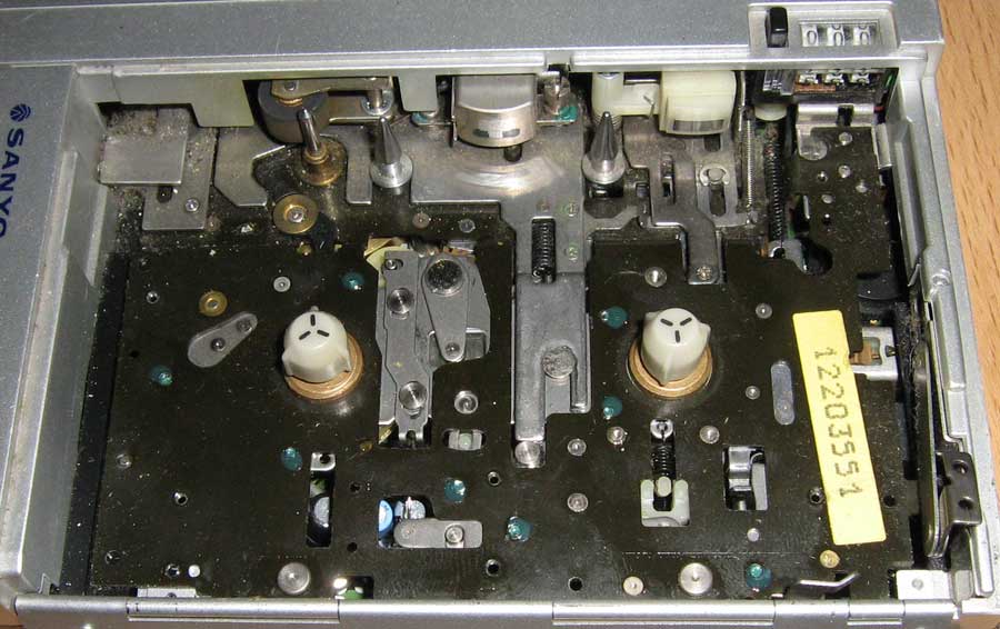Sanyo TRC 2450 кинематическая схема лентопротяжного механизма Sanyo TRC 2450 кинематическая схема лентопротяжного механизма