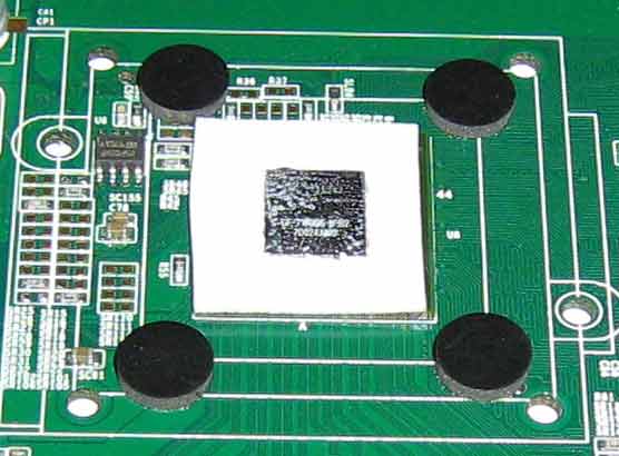 GeForce 7100GS кристалл GPU GeForce 7100GS кристалл GPU