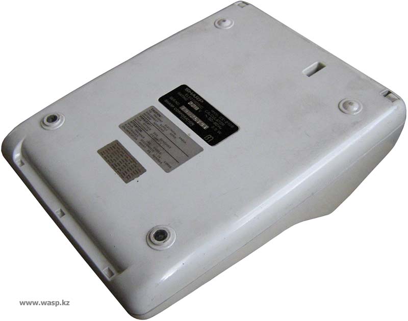 Sharp Compet CS-2108 калькулятор нижняя сторона Sharp Compet CS-2108 калькулятор нижняя сторона