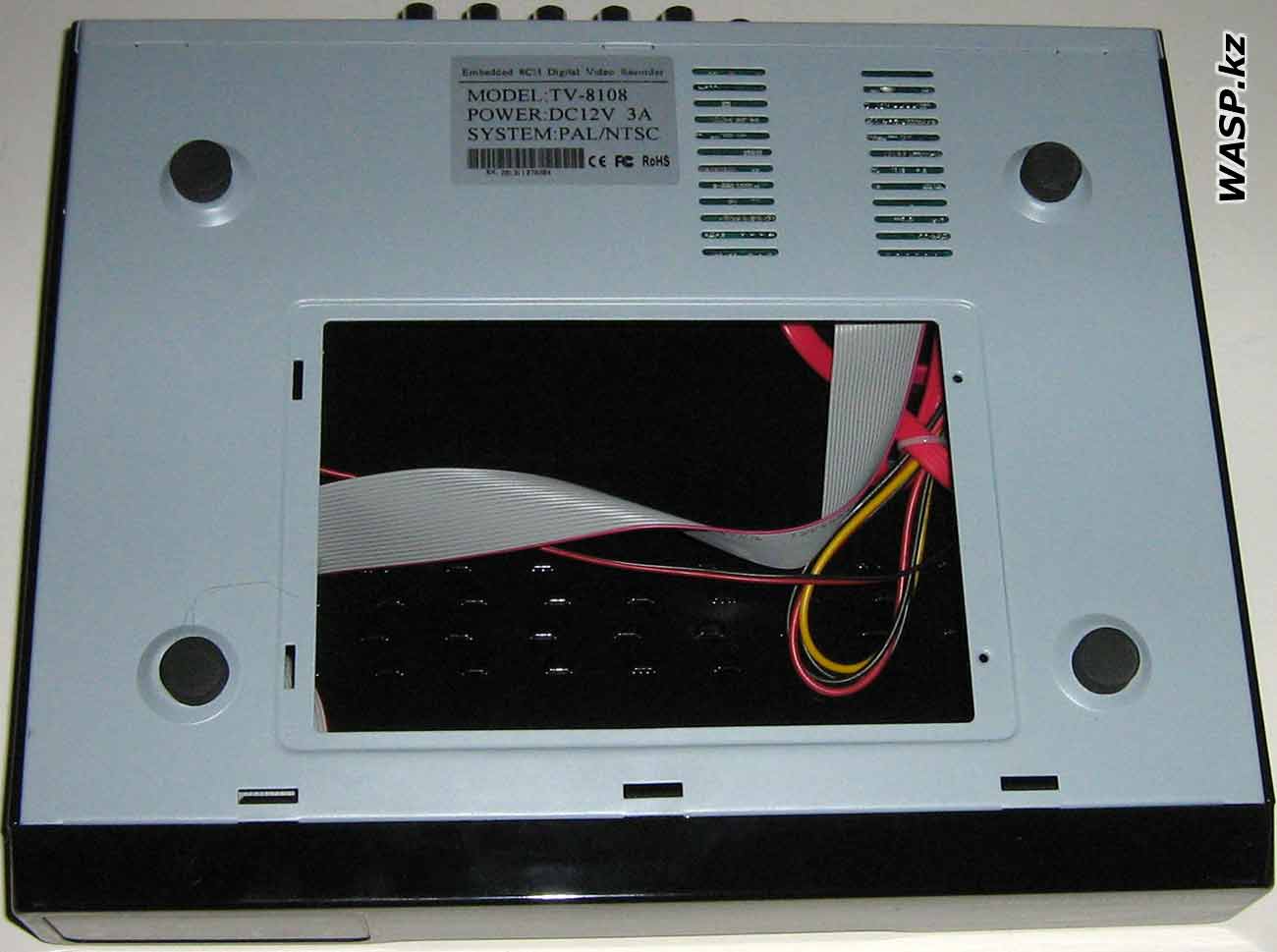 CCTV DVR TV-8108 нижняя сторона, место накопителя CCTV DVR TV-8108 нижняя сторона, место накопителя